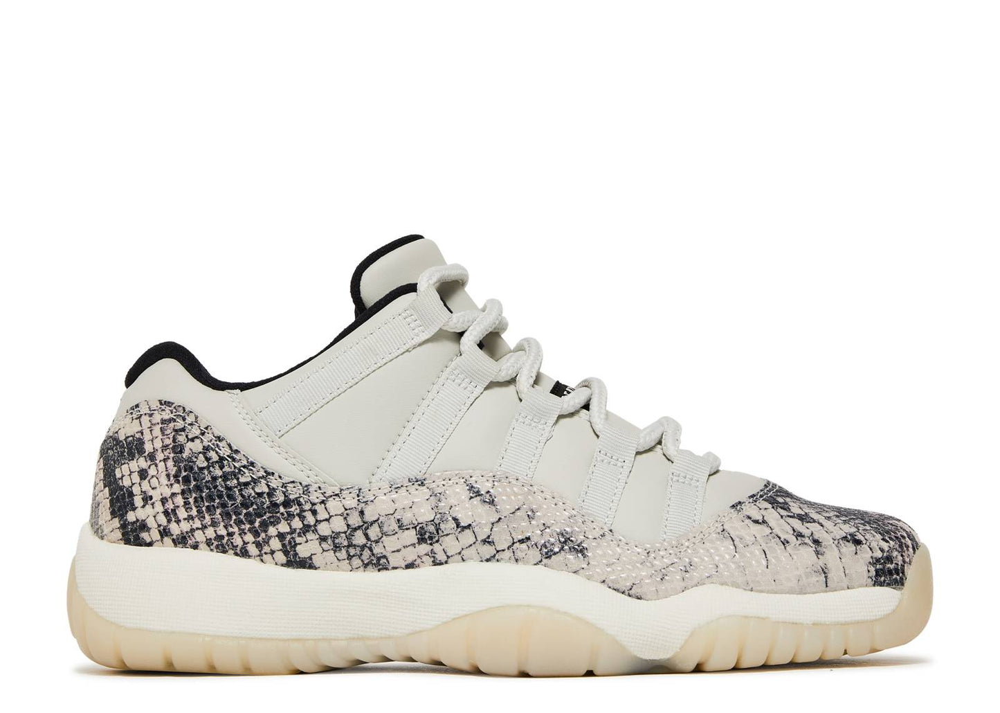 AIR JORDAN 11 RETRO LOW GS 'LIGHT BONE SNAKESKIN'