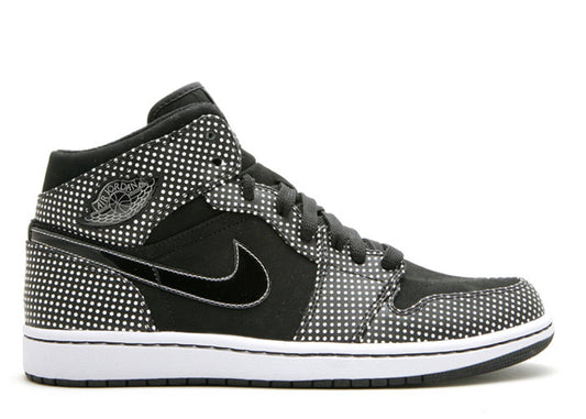 AIR JORDAN 1 RETRO 'BLACK WHITE'