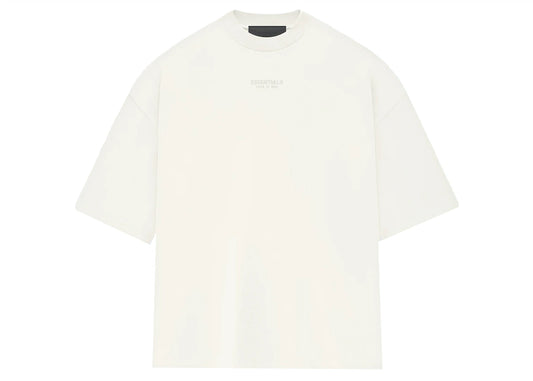 FEAR OF GOD ESSENTIALS SMALL LOGO TEE CLOUD DANCER