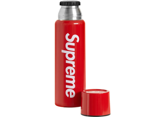 SUPREME SIGG VACUUM INSULATED WATERBOTTLE .75L