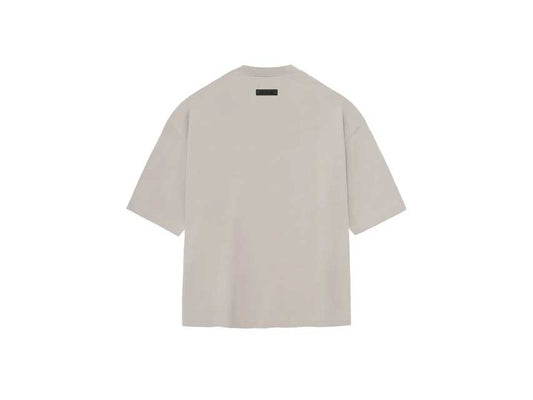 FEAR OF GOD ESSENTIALS TEE SMALL LOGO TEE SILVER CLOUD